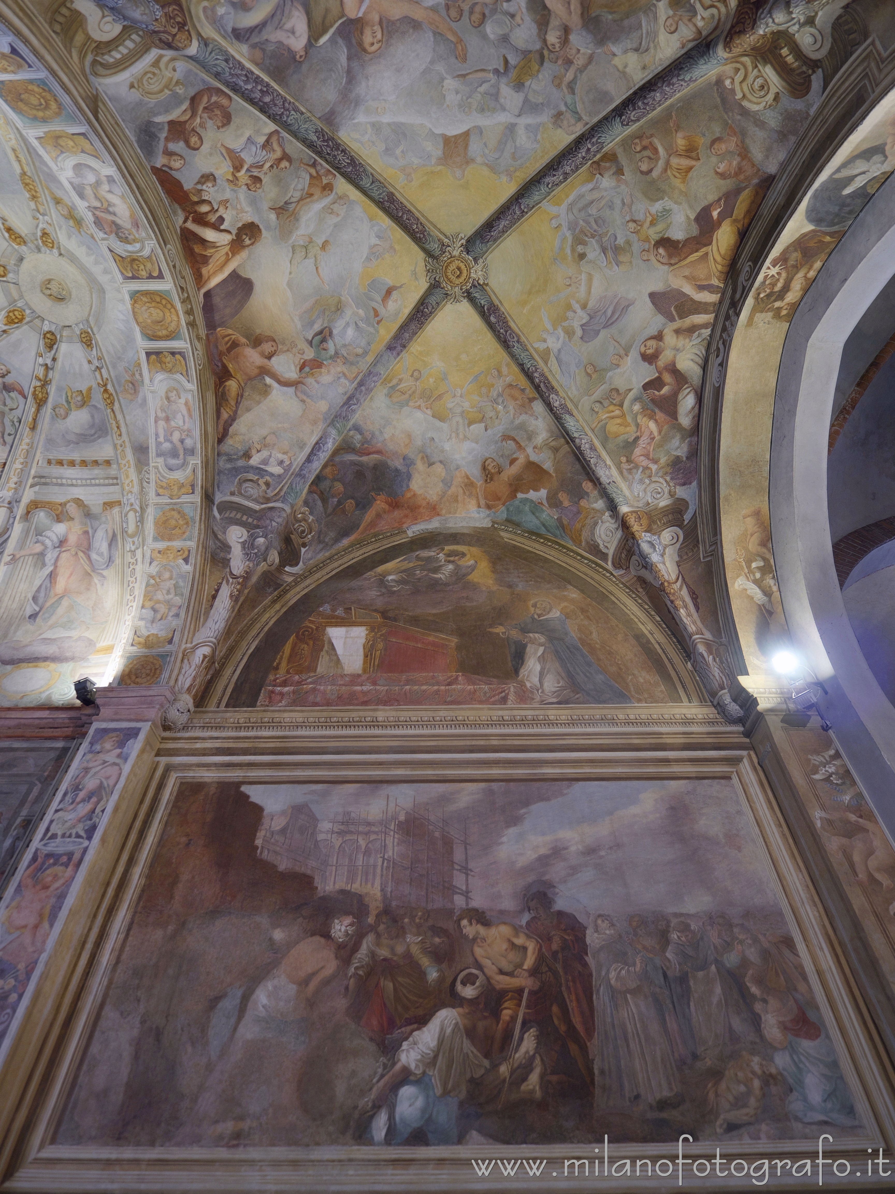 Milan (Italy) - Right wall and vault of the Chapel of St. Dominic in the Basilica of Sant'Eustorgio